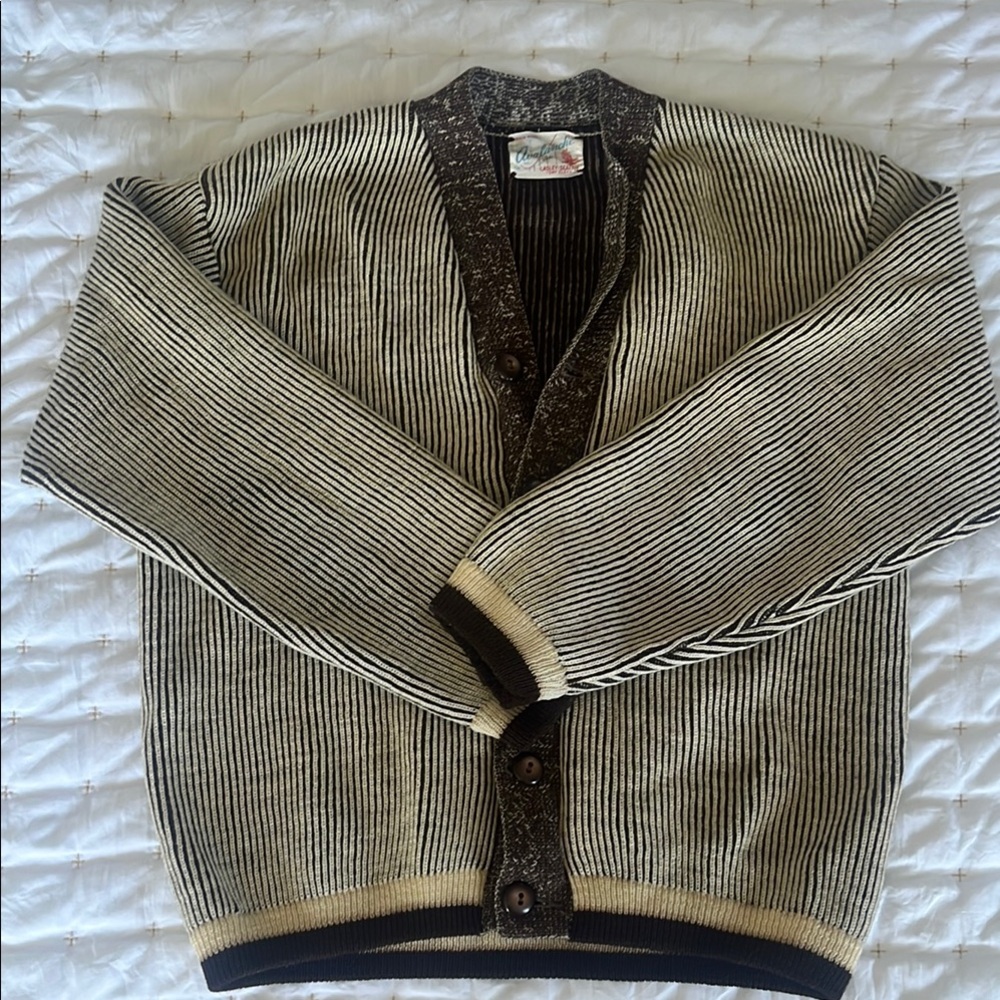 Vintage! Lasley Seattle Men's Cardigan Sweater